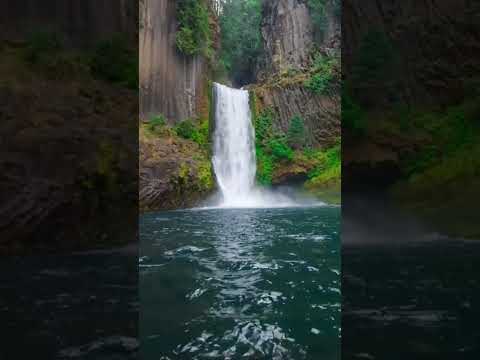 Buat pikiran anda jadi Relax#meditasi #suaraalam #shorts #nature #waterfall