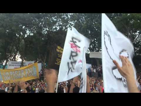 Gezi parkı beyaz desene..