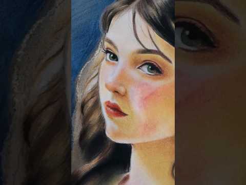 Lovely in pastels...A soft and sweet portrait of a girl 💕🪞✨