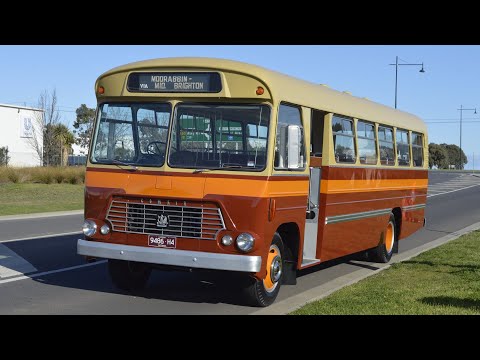 Moonee Valley Coaches 9486H4 Bedford Comair