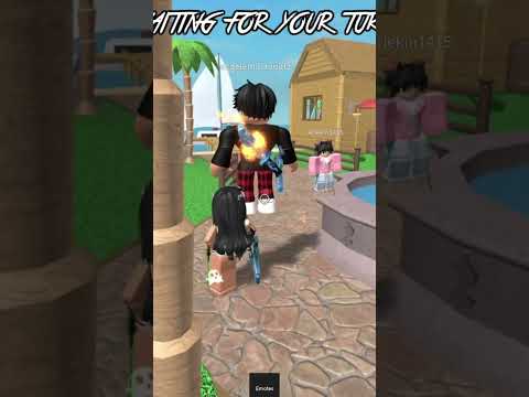 Shooting the first person I see💕😭#fypシ゚viral #audioclip #roblox #blowthisaccountup