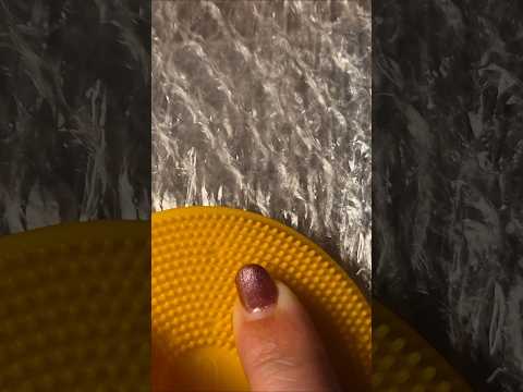ASMR Bubble Wrap Sounds 😌 😴 #asmr #triggersforsleep #bubblewrap