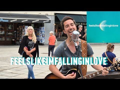 Coldplay - feelslikeimfallinginlove - Acoustic Cover, live in Chamonix-Mont-Blanc, France