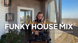 Funky House mix vol.5 by Valentina Bravo