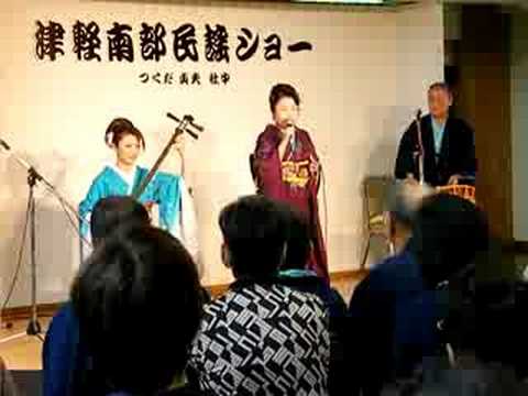 日本十和田湖Grand Hotel三弦琴表演