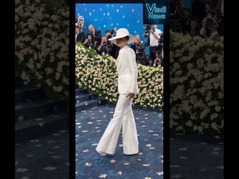 Zendaya sets the tone with a minimalist white look at the 2025 Met Gala. #metgala #zendaya