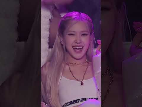 #blackpink #blackpinkinyourarea #jennie #jisoo #ros #lisa #foryou