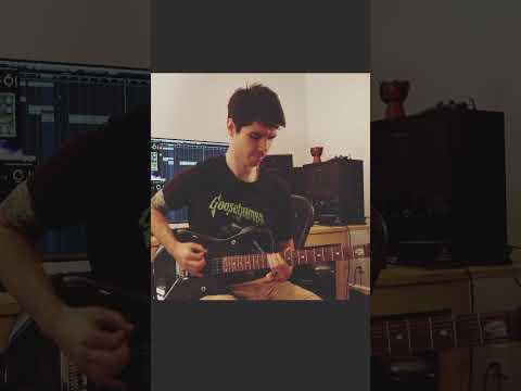 Riffing a bit on the Exoprimal main theme I wrote for the game.🦖🤖 @ernieballinc @NeuralDSP