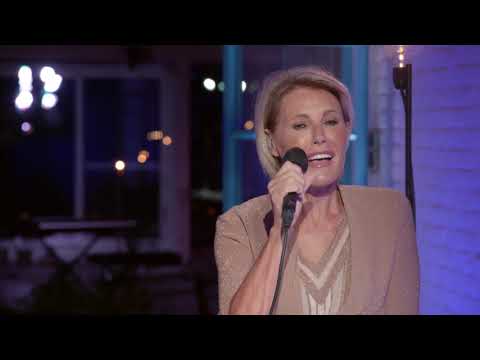 Dana Winner - I Want To Be  (LIVE From My Home To Your Home)
