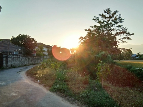สตรีมแบบสดของ Ni Radio Chiang Mai