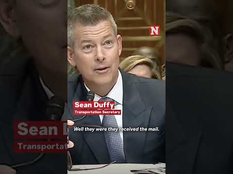Sean Duffy Can't Answer Why ATCs Received 'Fork In the Road' Emails