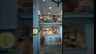 第一次体验青年旅社，很有feel，还是在泰国