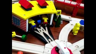 Mentari 兒童安全木製玩具-火車道岔建構城市組