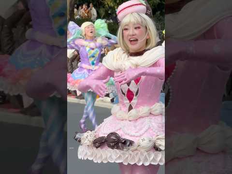 イッツ・ア・スウィーツフルタイム！#disney #ディズニーランド #ディズニーダンサー #ヴァネロペ #ヴァネパル#ヴァネパルダンサー#ディズニーパレード#パルパルーザ#shorts