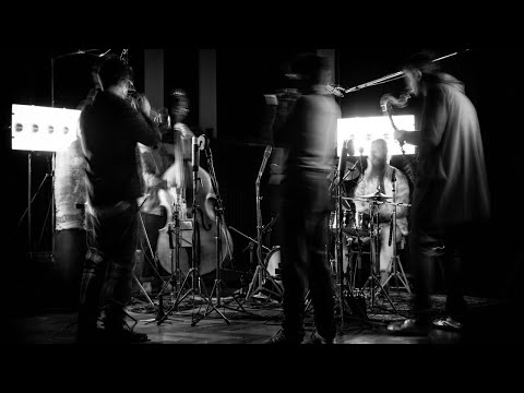 Tilo Weber & Five Fauns Ft. Almut Kühne - I too can love (Live at Meistersaal)