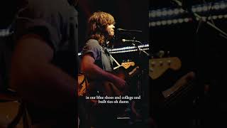Welles can barely sing due to laughter problems #folk #singersongwriter #country