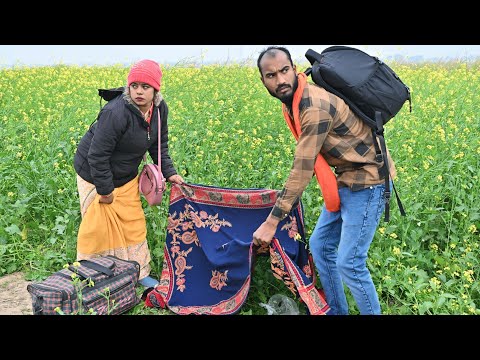 पति-पत्नी से नहीं रह गया तो देखें बीच रास्ते पर  साल बिछाकर शुरू हो गए//jio toofan bhojpuri comedy