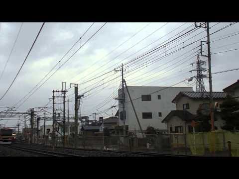 2015.3.1 上野行寝台特急カシオペアと宇都宮線普通列車のすれ違い(間々田-野木間)