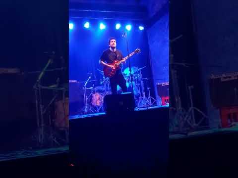 Airbag - Por mil noches Lead en vivo