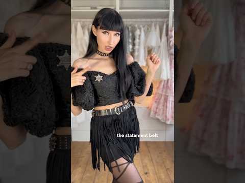How to style goth outfits ft #vivaia #shorts @VIVAIA_OFFICIAL