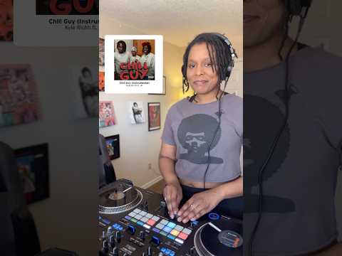 March Madness Day 26: We finally gettin’ goofy 😜 #dj #chillgirl