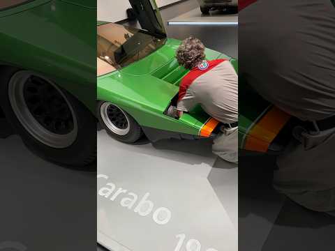 how to open the 1968 Bertone Carabo! ✨🤌