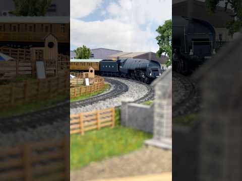 Hornby Class W1 ‘Hush Hush’ with Steam Generator and LNER Train #train #modeltrains #modelrailway