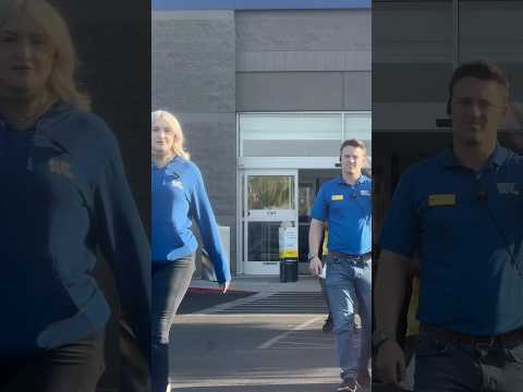 Best Buy Employees Pressed Us! #funnyprank #funny #walktheprank #prankideas #walkietalkieprank