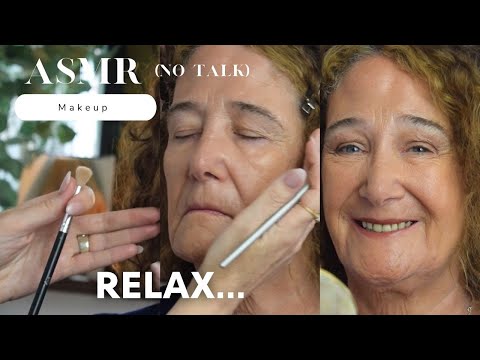 ASMR Makeup artist  - Does Makeup (Tutorial No talk) Simple summer glow