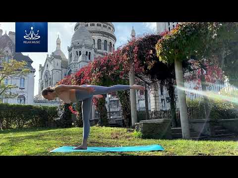 20 minutes Powerful Yoga Flow and Stress Relief l Paris, Montmartre