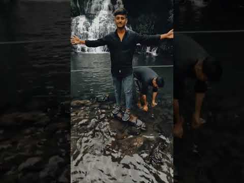 muja tum batao doo😅😊.      #minivlog #vlog #travel #nature #waterfall #youtubeshorts #explorepage