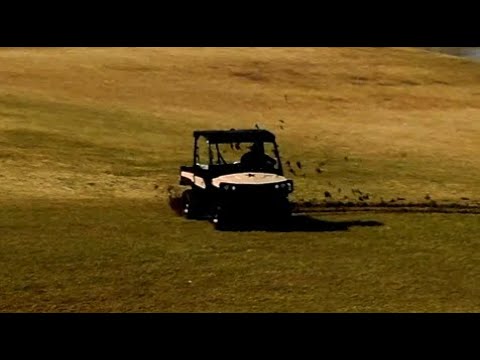 John Deere XUV 835M Honors Edition Full-Size Gator