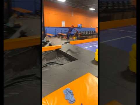 SPIDER-MAN SPIN-FLIP #spiderman #cosplay #stunts #flips