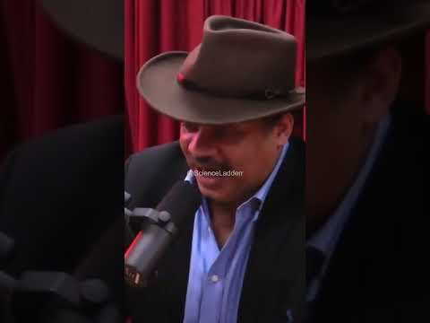 Neil's tweets was hilarious. 😂 w/ Neil deGrasse Tyson