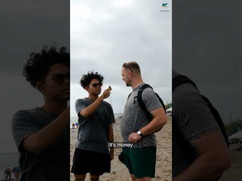 Learning English slang on the beach in Bali! 💰
