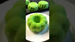 No Oven Pandan sponge Cake #noOven #spongecake #shorts dessert #friendship