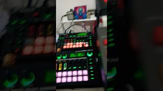 Scequxe #synthesizer #visualsynthesizer #2step #synthmagic #electronicmusic #synthmaker #digitalsynt