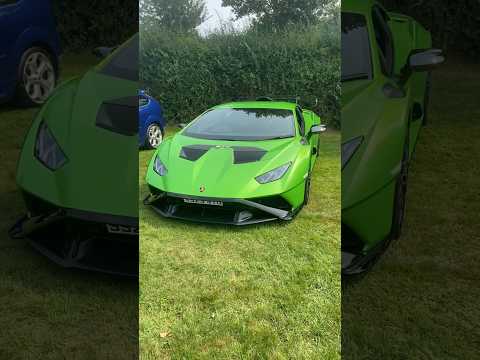 The stylish Lamborghini Hurcan.