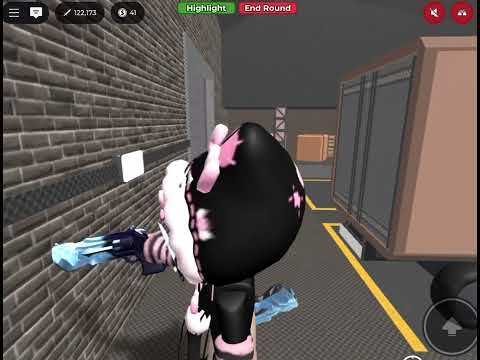 Mm2 aim tranning CRAZY montage but my cousins are the ppl I'm shooting #roblox #mm2aimtrainer