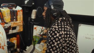 YN Jay x Rio Da Yung Og - When You Got Lashes (Official Visualizer)