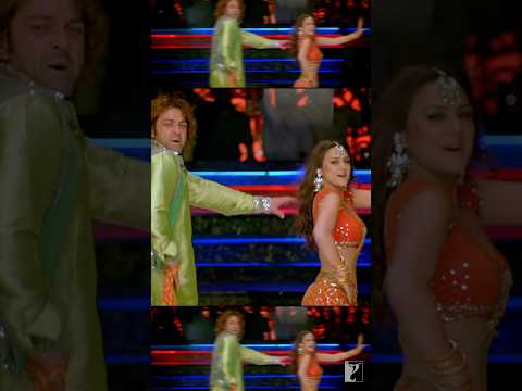 Me at 3AM in my bedroom playing this banger  | #JhoomBarabarJhoom | #Abhishek #Bobby #Preity #Lara
