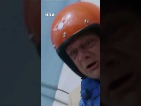 People do this for FUN?? #OnlyFoolsAndHorses #Comedy #OFAH