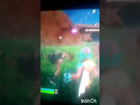 el nuevo capítulo de ya esta aquí y le doy la bienvenida con mi nuevo emote que compre #fortnite