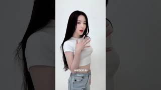 Turns out Shuhua from I-dle almost didn’t renew her contract?  #kpop #shorts #shuhua