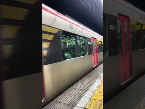 5500型天空橋入線シーン