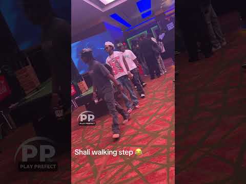 Why is Shallipopi walking like that? 😂😂😂💔 #shallipopi #shorts #afrobeat #pluto #fypyoutube #yt