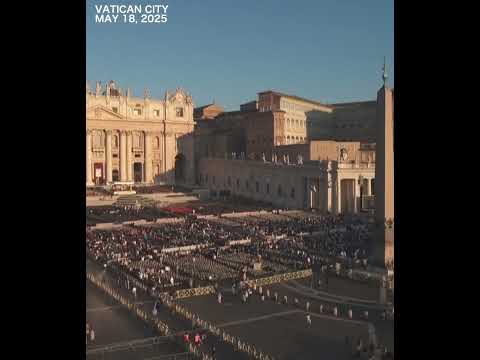 Timelapse: Crowds building at Vatican for Pope inaugural mass