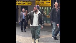 Imagine singing a Teddy Swims song while busking on the street and Teddy randomly walks by… 🤯🎤