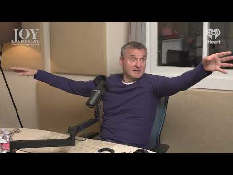 Petrified shark eating in Iceland with Phil Rosenthal