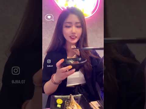 Mini vlog：台北東區美食・ 烤肉、海鮮都好吃！價格親民的網美打卡串燒店 － 串在一起平價串燒｜Lilla 梨柆